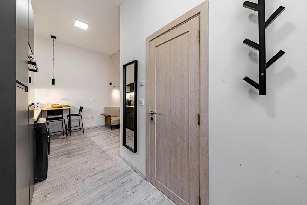 Appartamento Chic Loft Bp: Industrial Gem Budapest Esterno foto